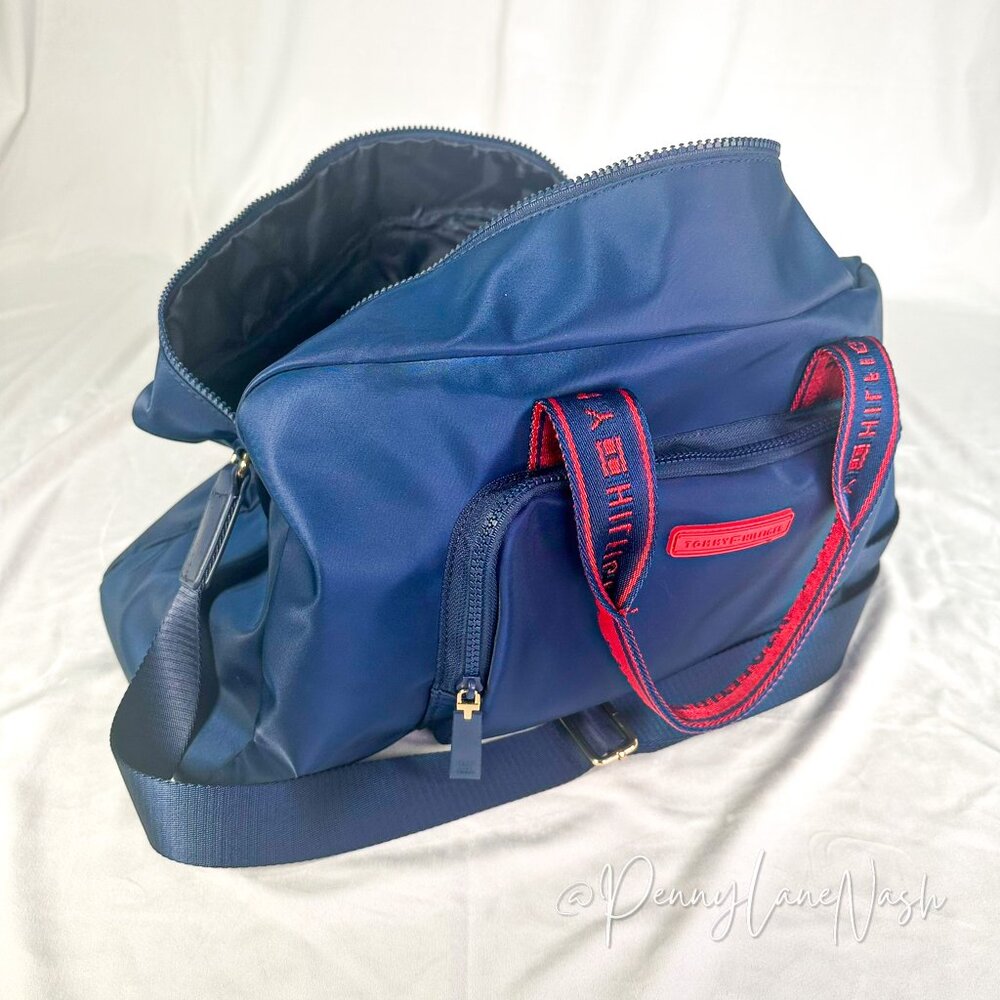 Tommy Hilfiger Neoprene Gym Weekend Duffel Bag Blue - Picture 12 of 16